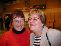 Berit Skotnes og Randi Olsen (Trivelige jenter fra Andenes, var det noen som sa noe morsomt ?)